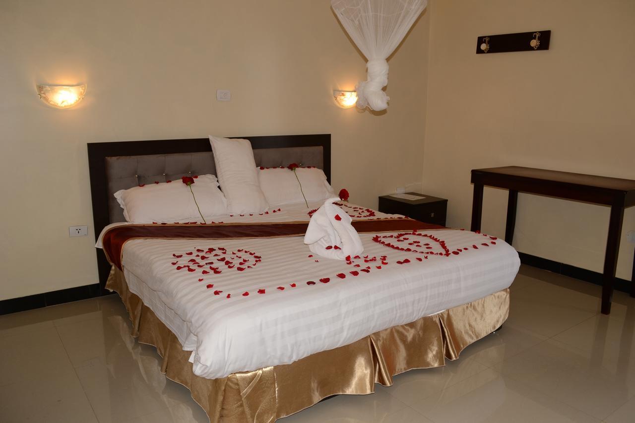 Lakemark Hotel And Tour Service Bahir Dar Eksteriør bilde