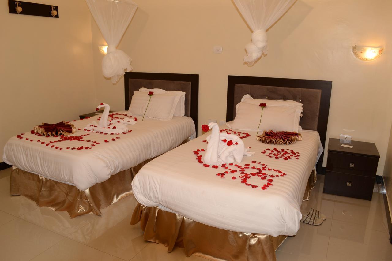 Lakemark Hotel And Tour Service Bahir Dar Eksteriør bilde