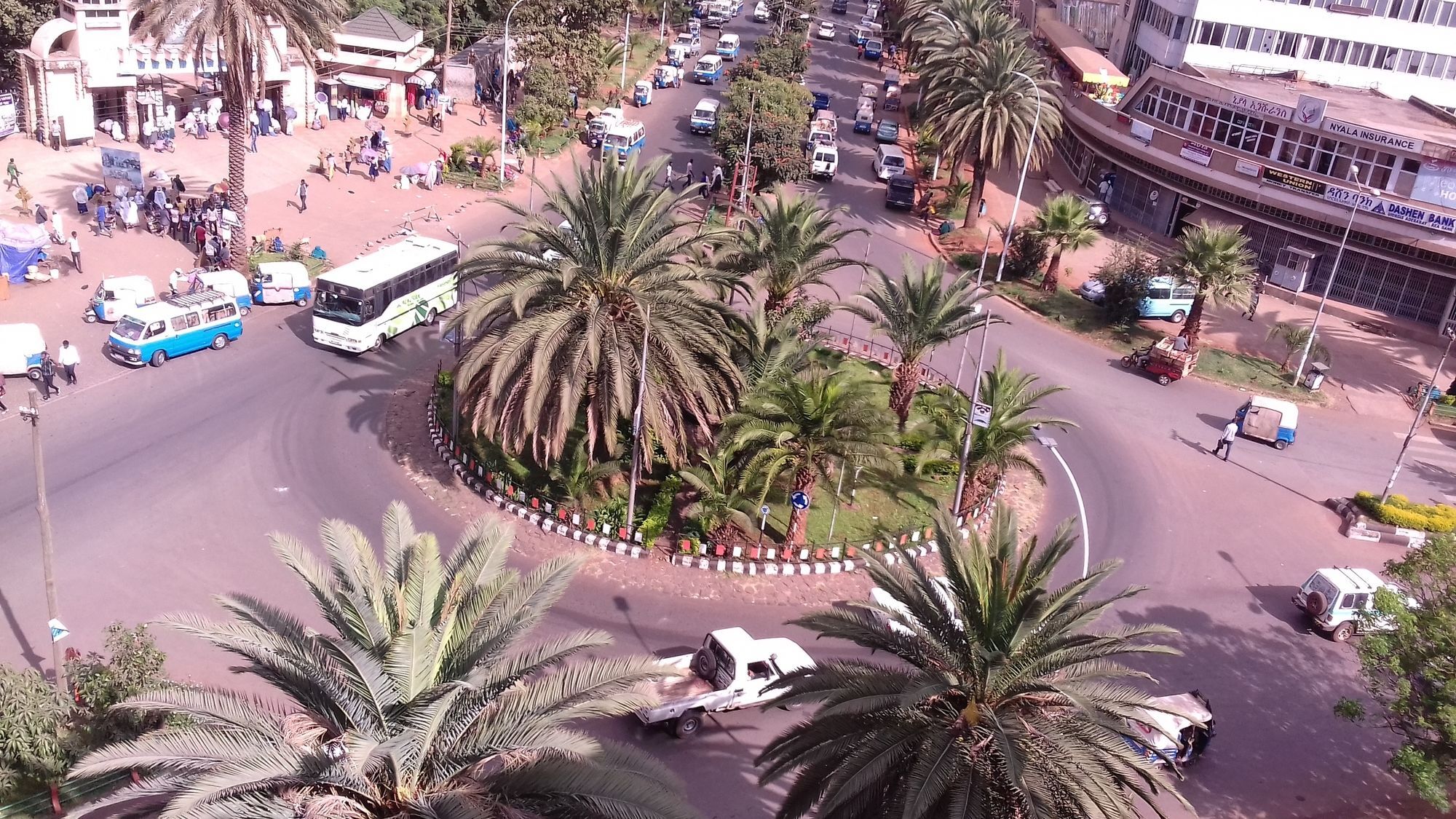 Lakemark Hotel And Tour Service Bahir Dar Eksteriør bilde